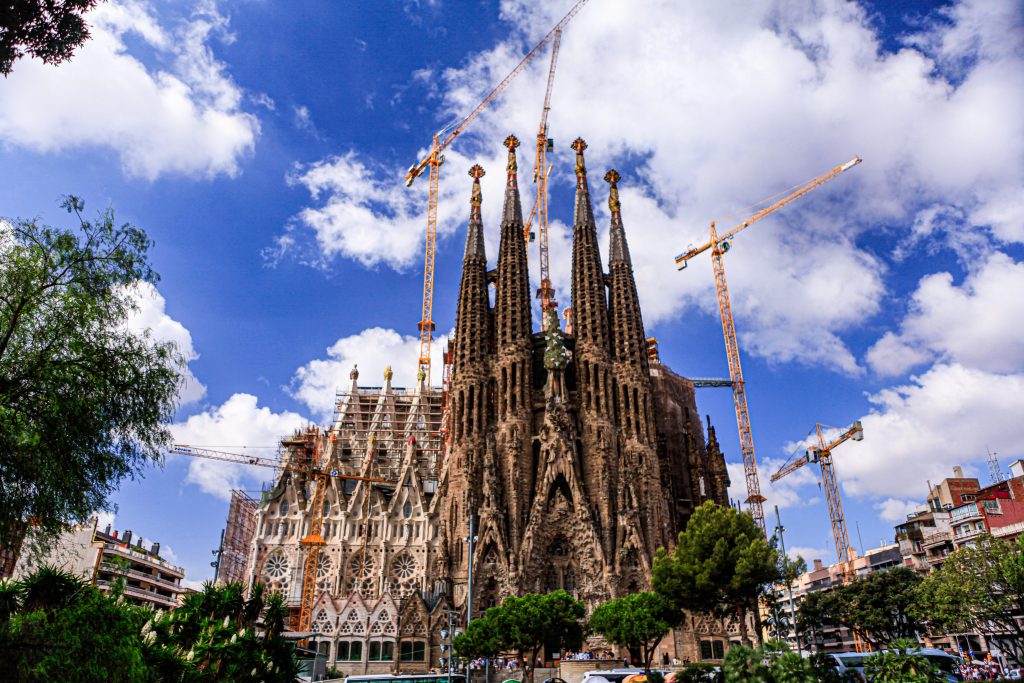 Sagrada familia, Eixample