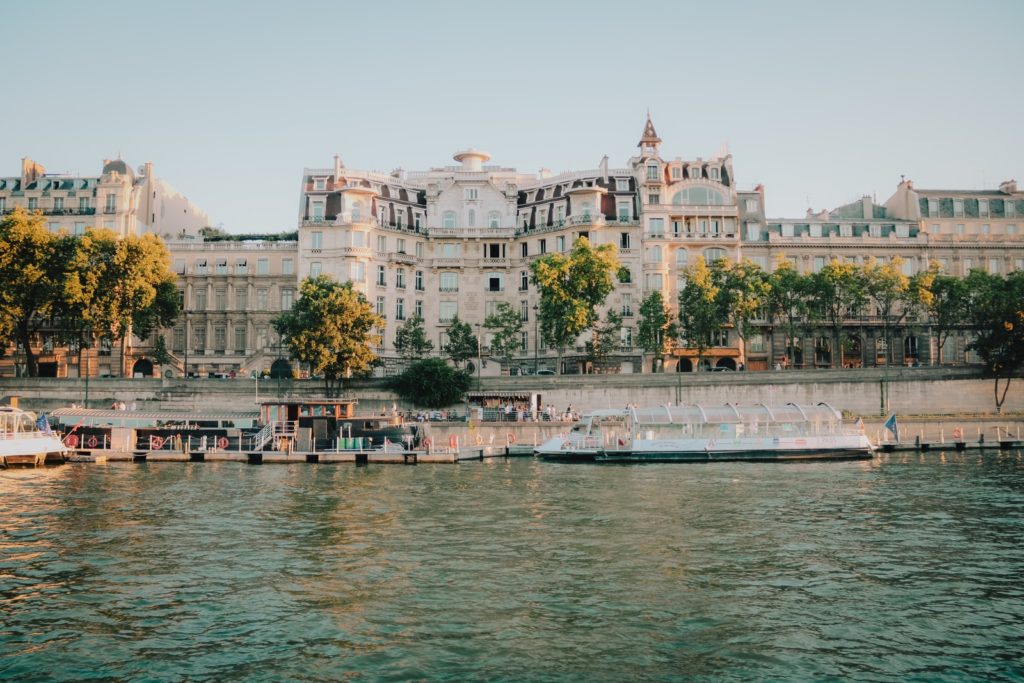 Best neighborhoods in Paris