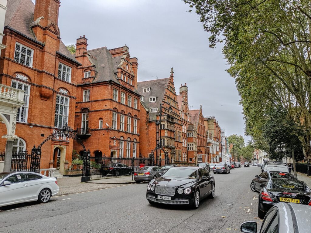 Best West London Neighborhoods: Kensington